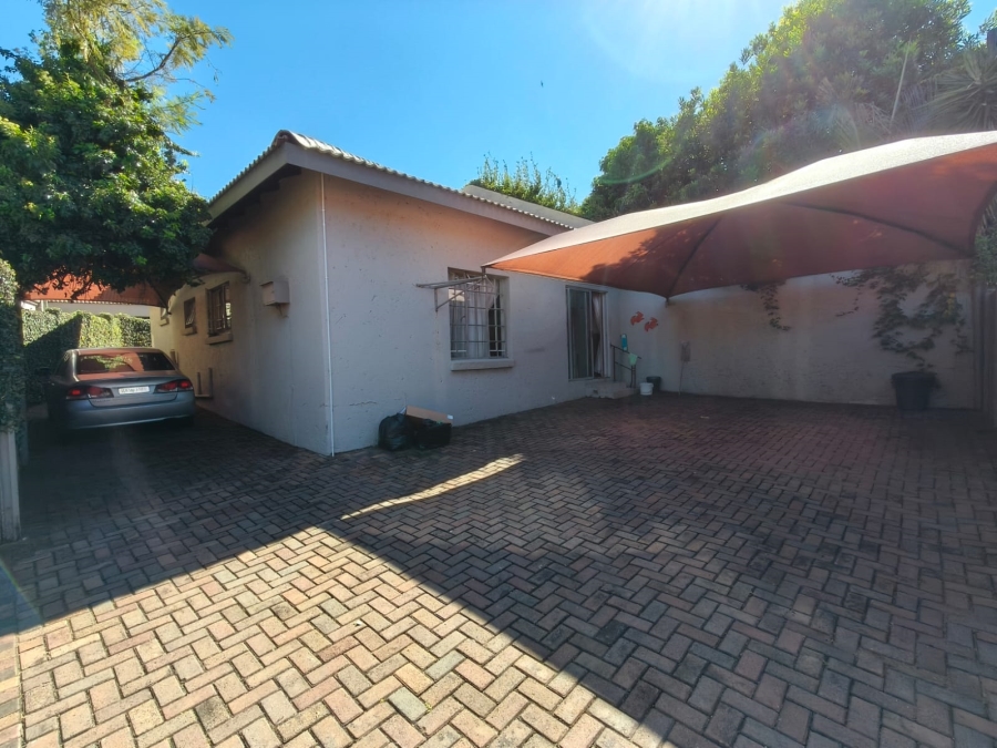 4 Bedroom Property for Sale in Safari Gardens North West